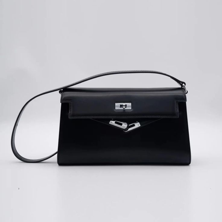 Luxury Simple Design Retro Leather Shoulder Bag Luxury Travel Flap Bag With Hasp Closure, Elegant Handheld Travel Wallets, Classic Crossbody Evening Bag For Travel, Elegant Handheld Travel Wallet, Classic Handheld Clutch With Detachable Strap, Leather Handheld Bag With Magnetic Closure, Handheld Leather Bags With Magnetic Closure, Classic Handheld Clutch For Travel, Formal Handheld Leather Wallet