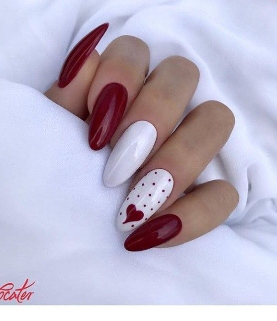 Nails With Hearts, Classic Nail Designs, Classic Nail, Unghie Sfumate, Valentine Nail Art, February Nails, Valentine Nails, Nail Designs Valentines, Classic Nails