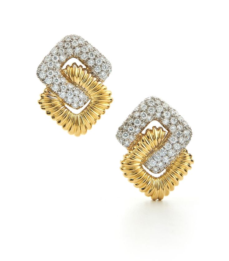 Pave-set diamonds, fluted 18K gold, and platinum Designer Earrings Studs, Texture Jewelry, Jewelry Knowledge, Everyday Wear Jewelry, Art Jewelry Design, Diamond Pendant Sets, Jewelry Design Drawing, David Webb, Luxe Jewelry