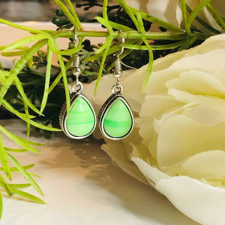 Brand New Gorgeous Vibrant Green Color With Deeper Greens Passing Thru The Lighter Green. Sku:E100 Nickel-free Green Drop Jewelry, Green Nickel-free Drop Jewelry, Adjustable Green Teardrop Jewelry, Green Adjustable Teardrop Jewelry, Adjustable Teardrop Green Jewelry, Green Hypoallergenic Jewelry Gift, Hypoallergenic Green Jewelry Gift, Green Sterling Silver Teardrop Earrings Gift, Hypoallergenic Green Teardrop Jewelry