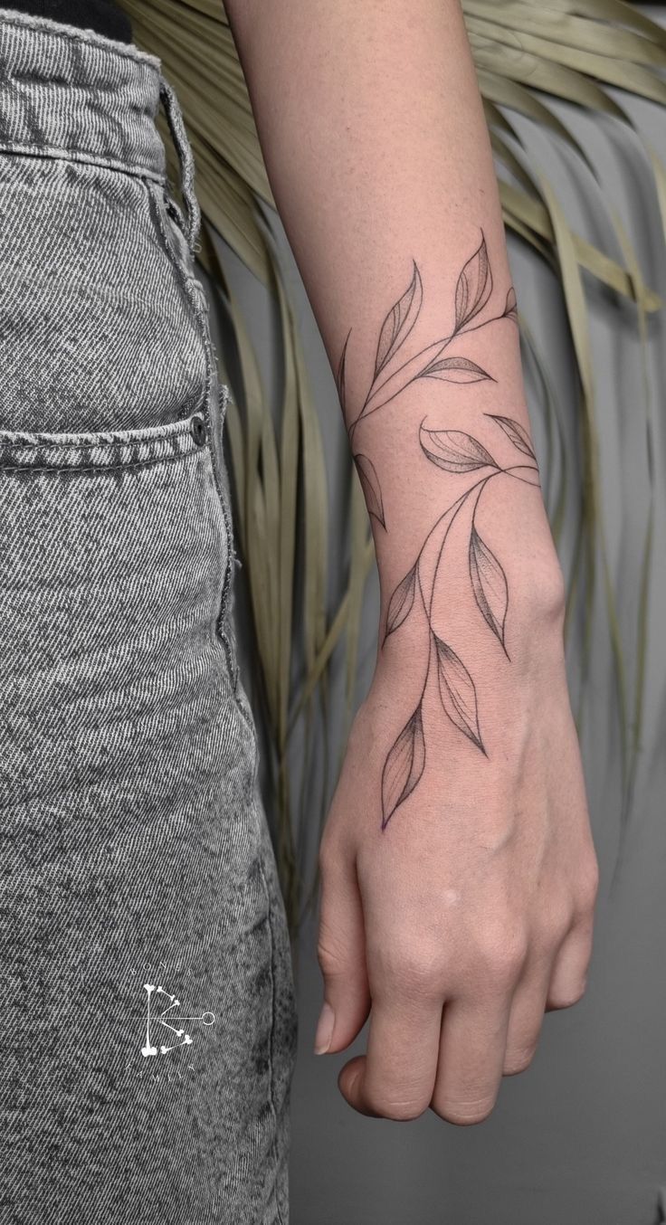 Arm Wrap Tattoo, Wrap Around Wrist Tattoos, Around Arm Tattoo, Wrap Around Tattoo, Wrap Tattoo, Vine Tattoos, Arm Tattoos For Women, Head Tattoos, Subtle Tattoos