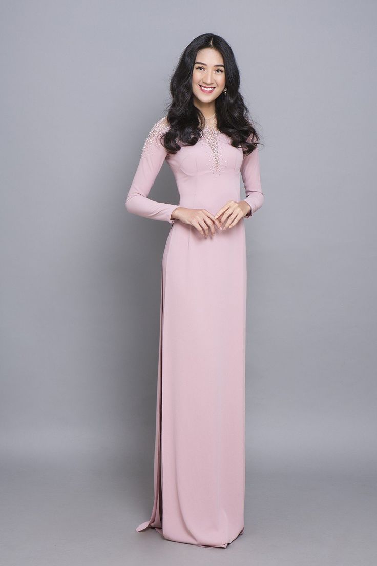 Round neck Fabric: crepe Long sleeves Type: modern ao dai Modern Ao Dai, Modern Party, Garment Cover, Modern Couple, Elegant Man, Lace Patterns, Lace Design, Purple Grey, Red Purple