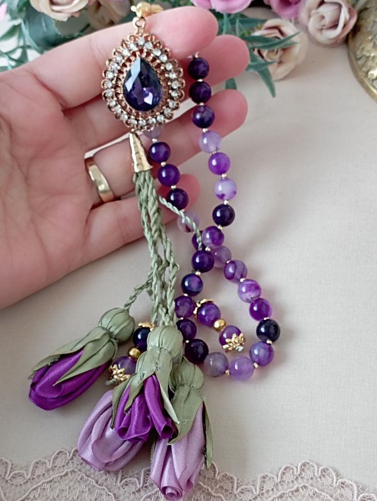 🤲💜It is sent loaded with spiritual protection prayers (approximately 1 hour long).💜    Different design, luxury beads and accessories. Natural Agate gemstone tasbih with gold plated and personalisation.    Sizing: 📿33 Beads: 8mm  📿 Suitable for use as a rosary. Rosaries are sent individually in cardboard boxes with transparent lids.     I REQUEST YOU TO READ THE DESCRIPTIONS CAREFULLY     ✨A few orders are prepared as quickly as possible and sent with love. * If there will be bulk order, message me 1 month in advance if needed. ------------------------------- ✨Be sure that I will do my best to ensure that your order reaches you in the best way possible. . Let's stay in touch until you receive your order. Respects..    *If you want to look at other rosaries in my shop https://www.etsy. Worry Beads, Prayer For Protection, Spiritual Protection, Purple Agate, Design Luxury, Prayer Beads, Bulk Order, 1 Month, Agate Gemstone