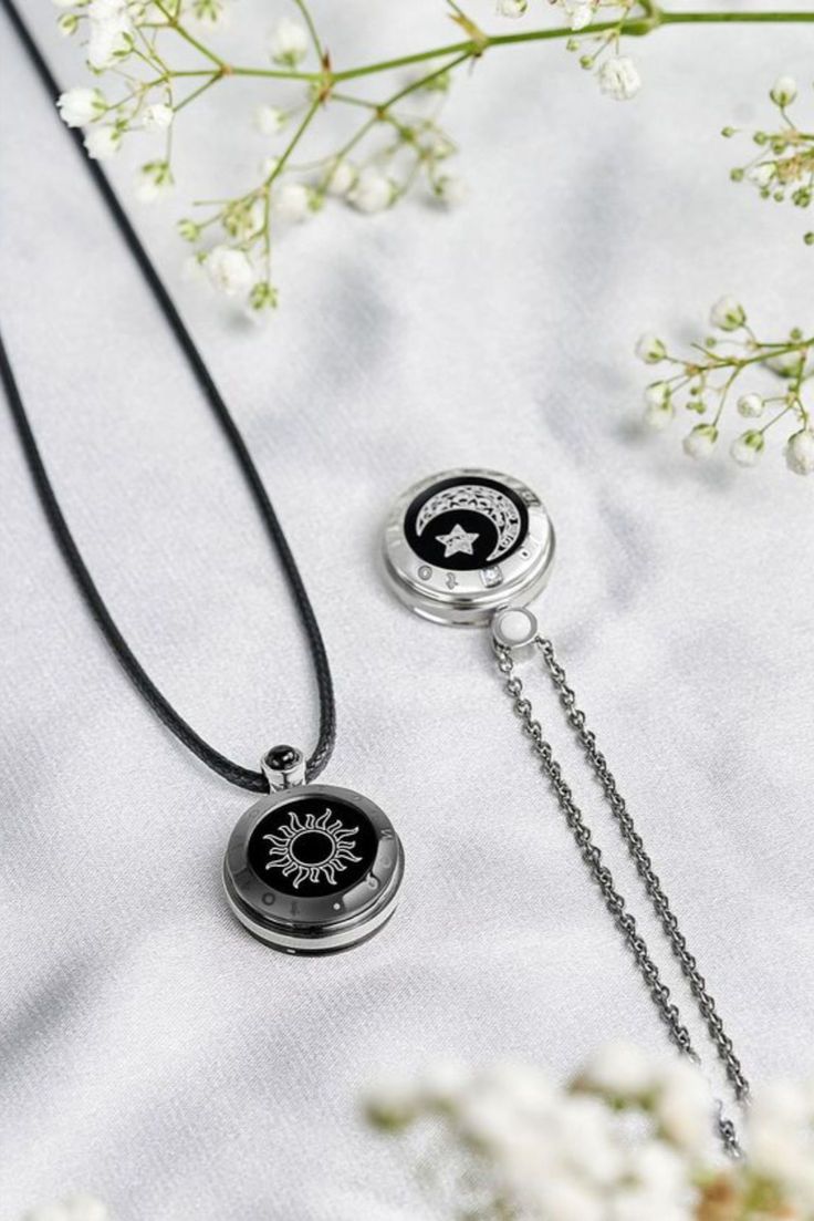 Spring into style with Totwoo necklaces! 🌸✨ Where will your shine take you? Sun And Moon Jewelry Aesthetic, Moon Jewelry Aesthetic, Sun And Moon Matching, Sun And Moon Jewelry, Spring Necklace, Bff Jewelry, Smart Jewelry, Reference Drawing, Smart Bracelet