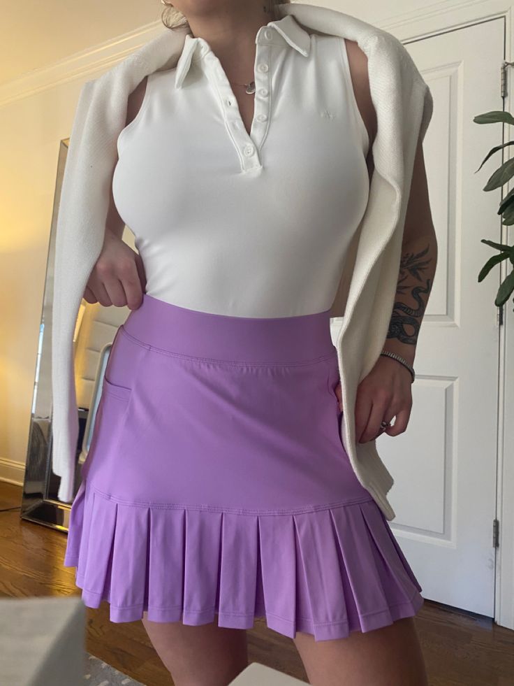 Cute tennis skirt outfit. Perfect pockets, elastic waist band. Golf Theme Party Outfit, Cute Tennis Skirt Outfits, Cute Tennis Skirt, Golf Theme Party, Tennis Skirt Outfit, Golf Theme, Purple Outfits, Golf Skort, Golf Outfits Women