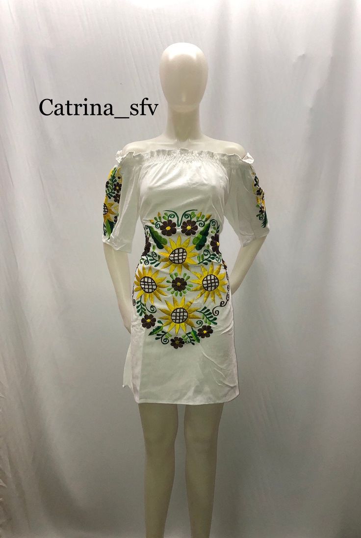 Blanket dress with machine-embroidered sunflowers with 100% cotton silk thread Mexican dress, handmade dress, sunflower dress, off the shoulders dress, typical dress, the perfect dress for a Mexican party or any other event Traditional Fitted Spring Dresses, Summer Floral Embroidered Off-shoulder Dress, Summer Off-shoulder Dress With Floral Embroidery, Summer Off-shoulder Floral Embroidered Dress, Off-shoulder Floral Embroidered Summer Dress, Floral Embroidered Mini Dress For Festival, Mini Length Dresses With Floral Embroidery For Festival, Floral Embroidery Mini Dress For Festival, Fitted Floral Embroidery Sundress