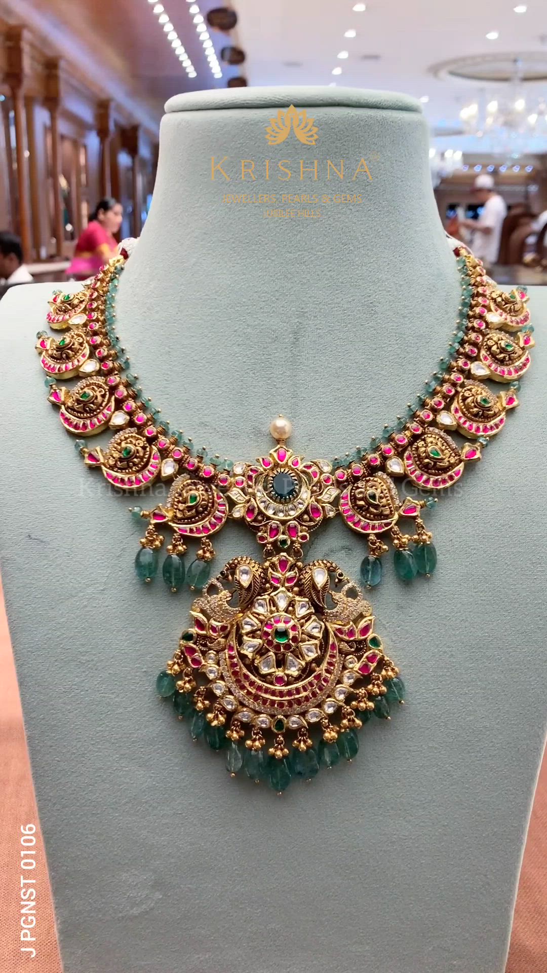 This contains: gold jewelry , gold necklace , jewelry , necklace , wedding jewelry , south indian jewelry , antique gold jewelry , mango haram necklace , jewelry , indian gold jewelry