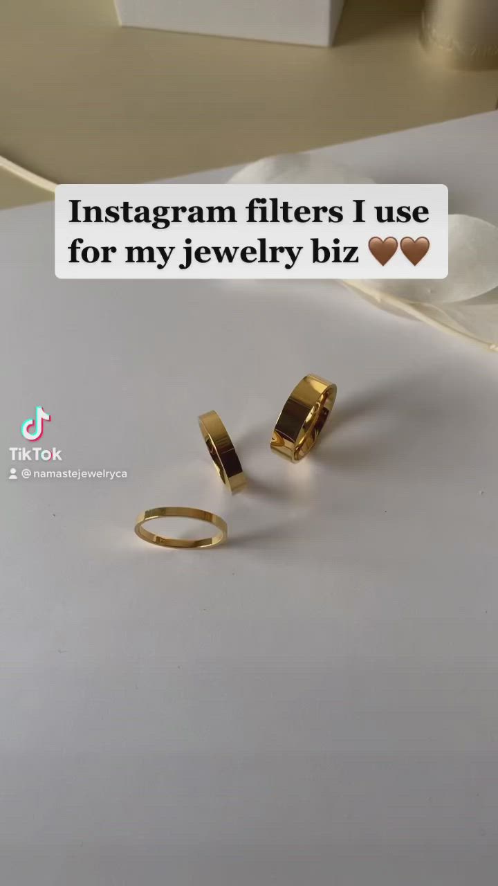 This contains: Instagram Filter Hack | jewelry business | gold plated jewelry | Canadian business