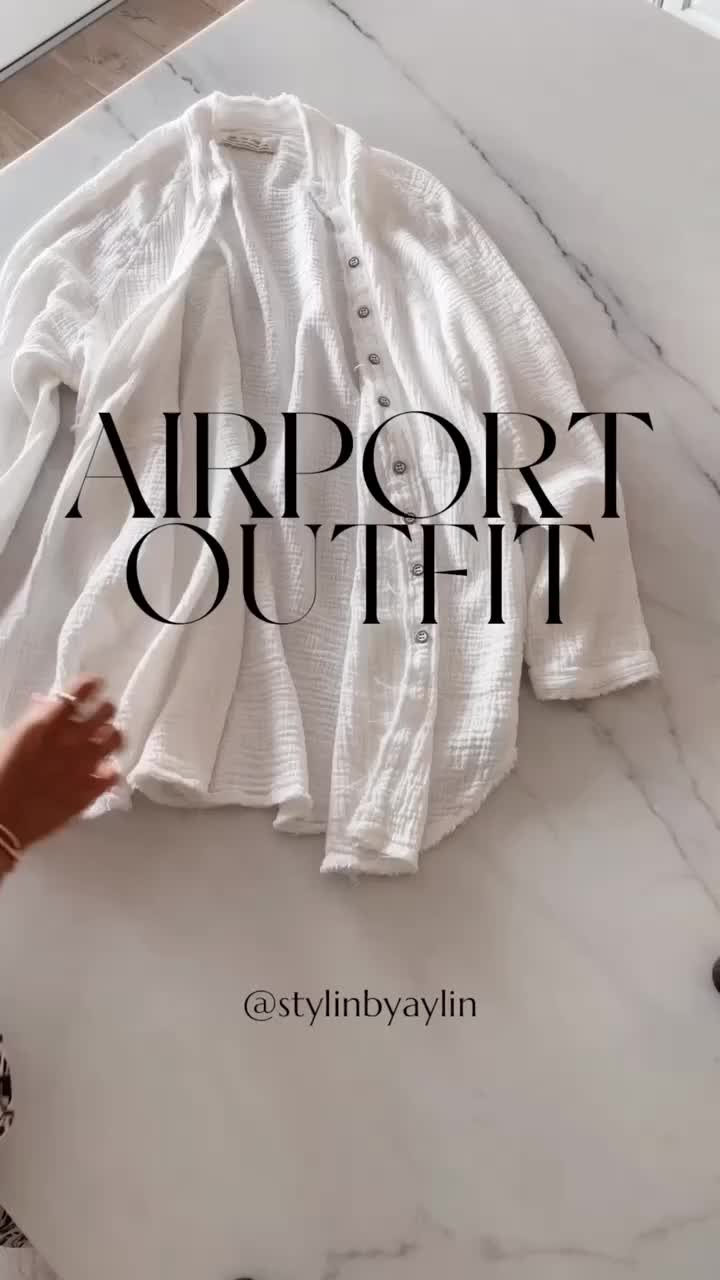 This contains an image of: AIRPORT OUTFIT✈️