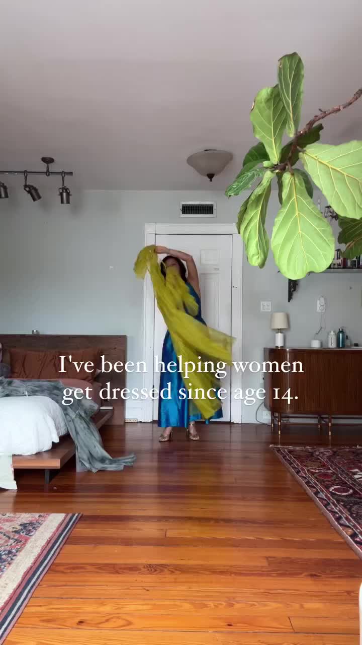 I’m trying to think of when I started helping women get dressed. I helped some clients when I was a teen at a showroom in the garment district, and my first retail job was at Express in Herald Square. I later worked in the dressing rooms at Shanghai Tank, Morgane le Fay, and finally at a couture shop on Madison Ave before opening my little shop @kiwibrooklyn. • Being very young, I observed these women who were older than me and more powerful, and I admired them and hoped I would one day be a...