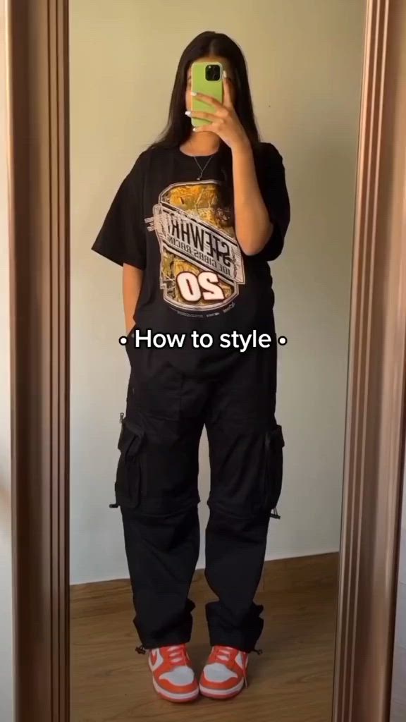 This contains: 🌟 Effortless Cargo Outfit Ideas 🌿 Watch this quick video for chic and versatile cargo outfit inspiration! From comfy joggers to stylish cargo pants, discover trendy ways to rock the utility look. Perfect for casual days or dressing up, these outfits will elevate your fashion game. Don't miss out! 🔥