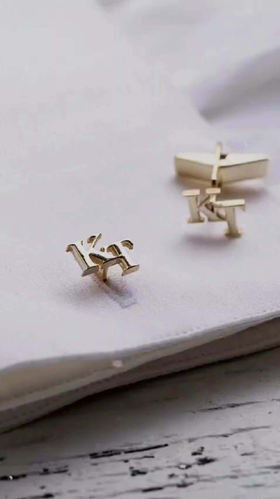 Make this Father's Day unforgettable. Order timeless, personalized initial cufflinks for Dad today. Click here to customize and purchase! 🎁