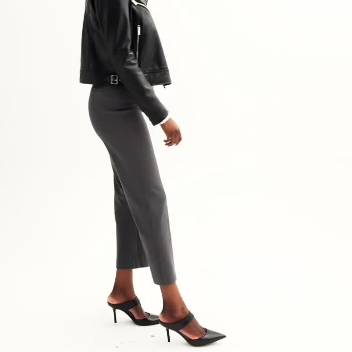 Step into style with these Women's Nine West High Rise Slim-Straight Ponte Pants.Click on this WOMEN'S GUIDE to find the perfect fit and more! Step into style with these Women's Nine West High Rise Slim-Straight Ponte Pants. Click on this WOMEN'S GUIDE to find the perfect fit and more! FEATURES 2 non-functional back welt pockets Straight hem No closure - pull-on styling UnlinedFIT & SIZING 26.5-in. inseam 8-in. leg opening High rise sits below the natural waistline Fitted through the hip and thi