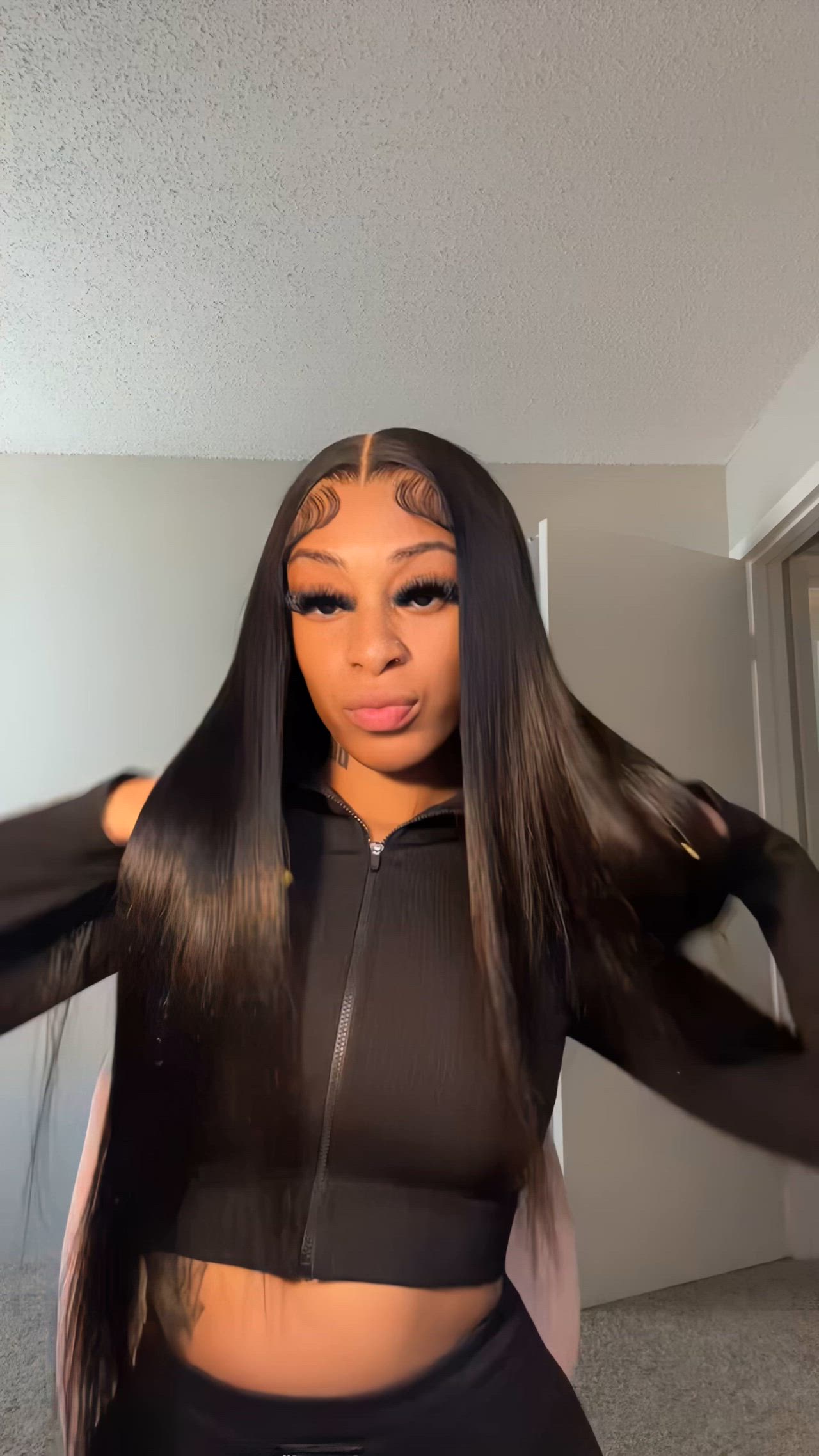 Wig: ALLOVE HAIR straight 13x4 lace front Wig 💕The first wig of Fall, Fall is coming, please keep warm ✨Site-wide 15% Off, Code: ALLOVE15 🎉EP new packaging, Use more funds to produce high quality wigs Shop Now Pay Later with PayPal & Klarna & Afterpay & Apple Pay