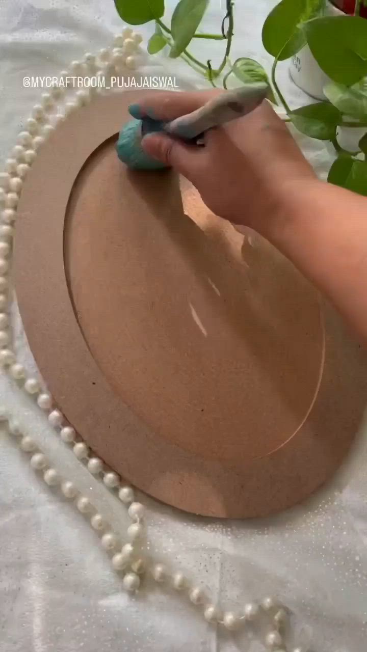 This contains: Clay craft