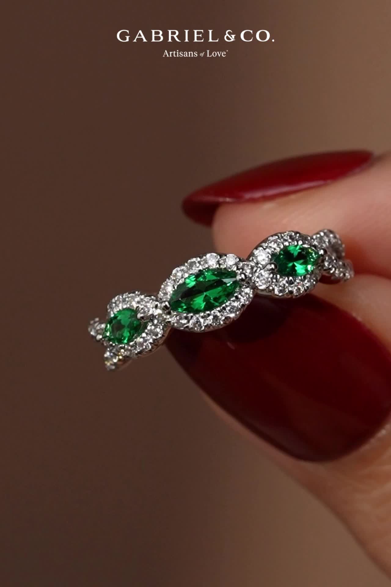 14K White Gold Twisted Diamond Rows and Emerald Marquise Stones Ring