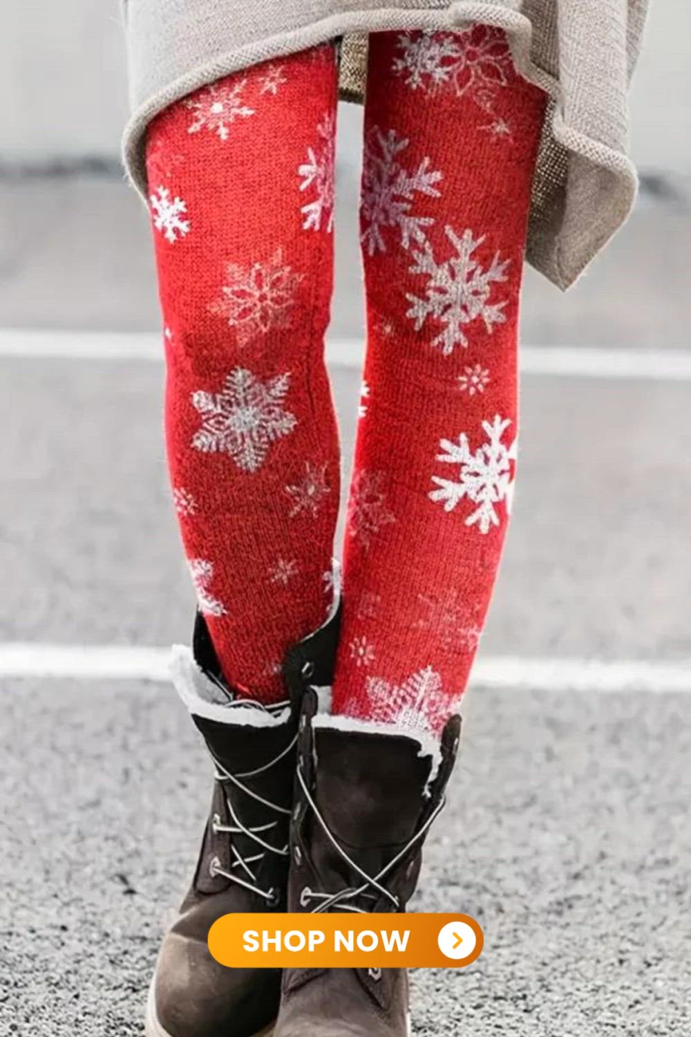 These Christmas Snowflake Print Skinny Leggings are the perfect addition to your festive wardrobe. With a casual yet stylish design, they feature a comfortable elastic waist and a stretchy fabric that ensures a snug fit. The adorable snowflake print adds a touch of holiday charm, making them ideal for spreading Christmas cheer.