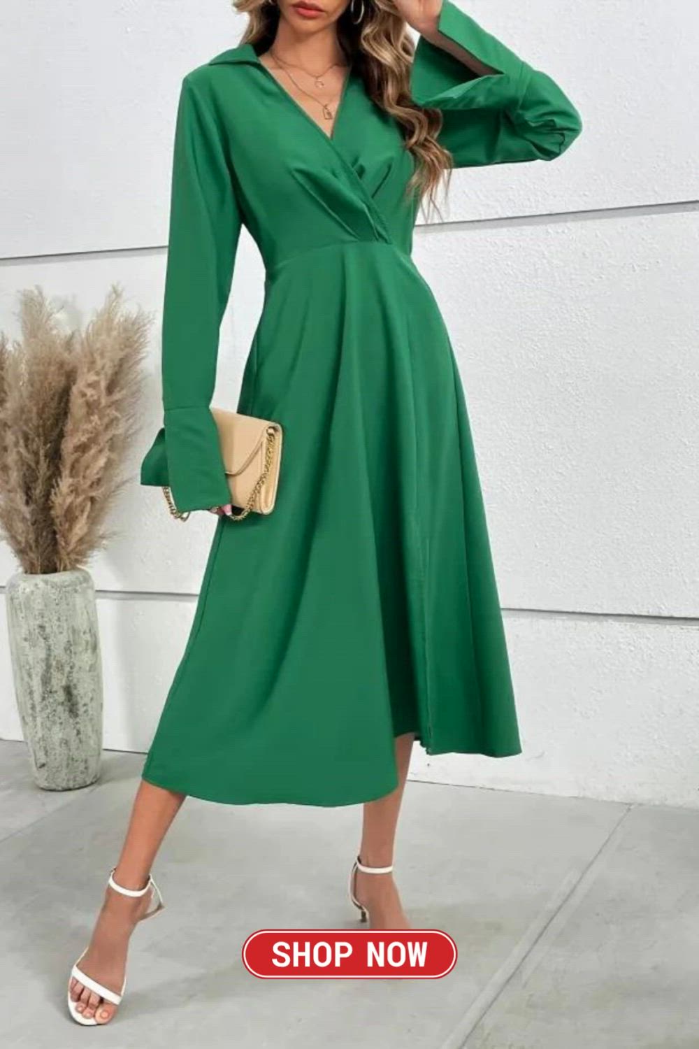 This elegant long-sleeve dress features a stunning solid surplice neck design, exuding sophistication and grace. Its timeless style is complemented by a figure-flattering silhouette, making it perfect for both formal occasions and chic gatherings. Crafted with exquisite detail, this dress embodies timeless elegance.