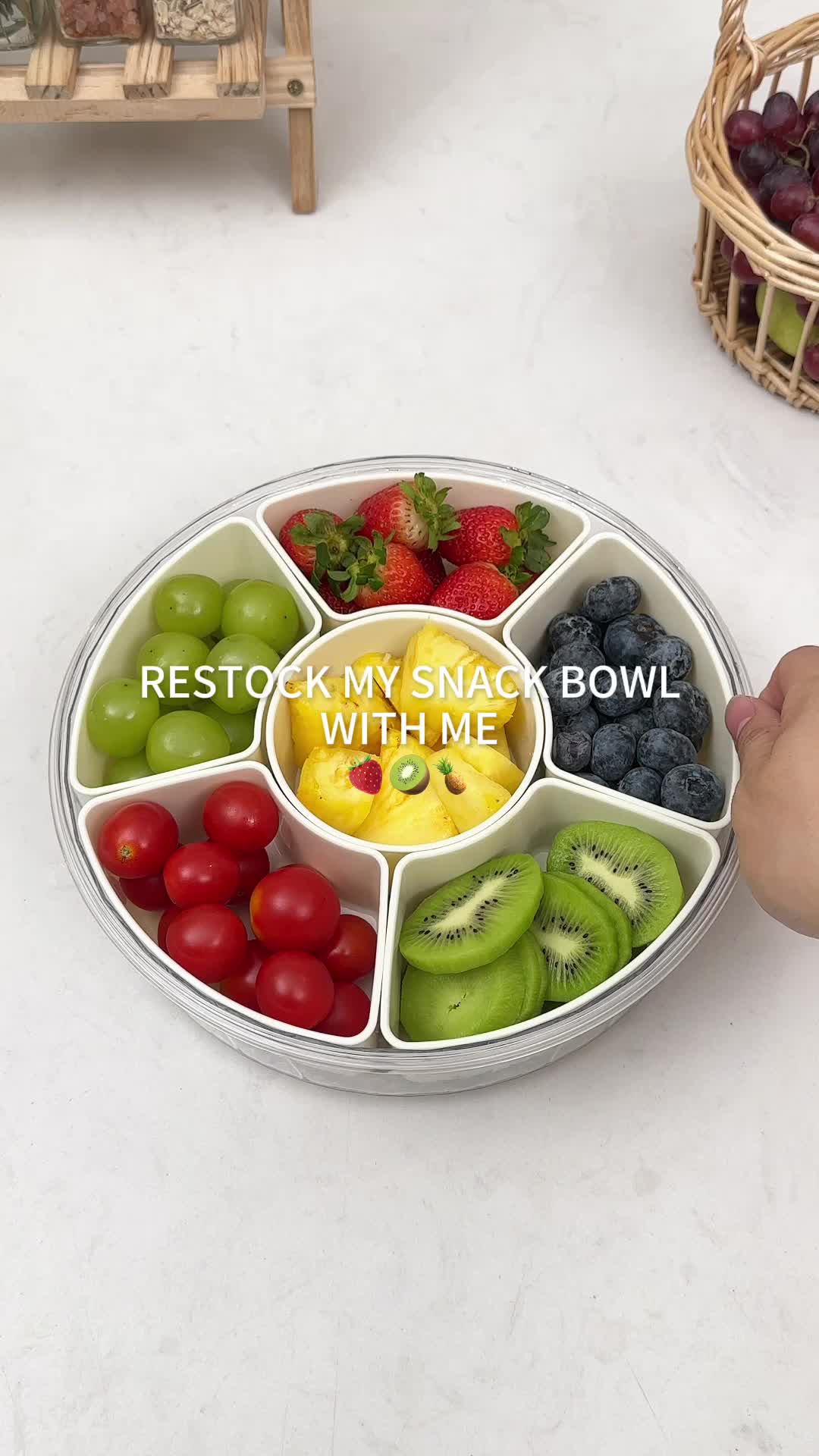 🍿 Snack smarter with our Rotating Snack Box with Lid! Enjoy your favorite treats while keeping them fresh and easy to access. 🎉 🔍 code dsz9339. #Temu