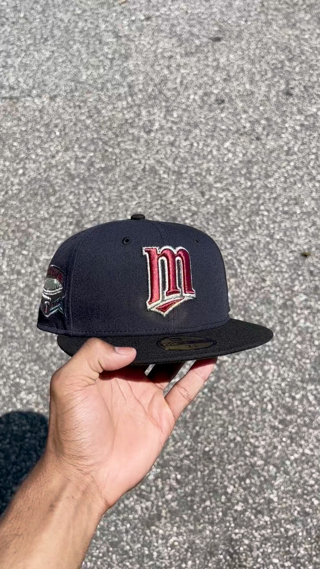 👬🏽 Minnesota Twins HHH Metro dome New Era Fitted Hat in Navy, Black and Green Under Brim. - Link will Be Live on 07/13/23 ⏰ 6PM EST https://www.ecapcity.com/products/minnesota-twins-hhh-metrodome-new-era-59fifty-fitted-hat-navy-black-green-under-brim - #MinnesotaTwins #Twins #NEWERACAP #ECAPCITY