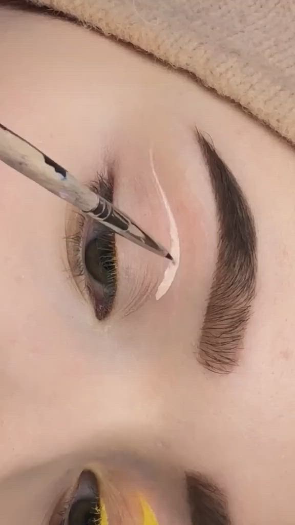 This contains an image of: Eye makeup