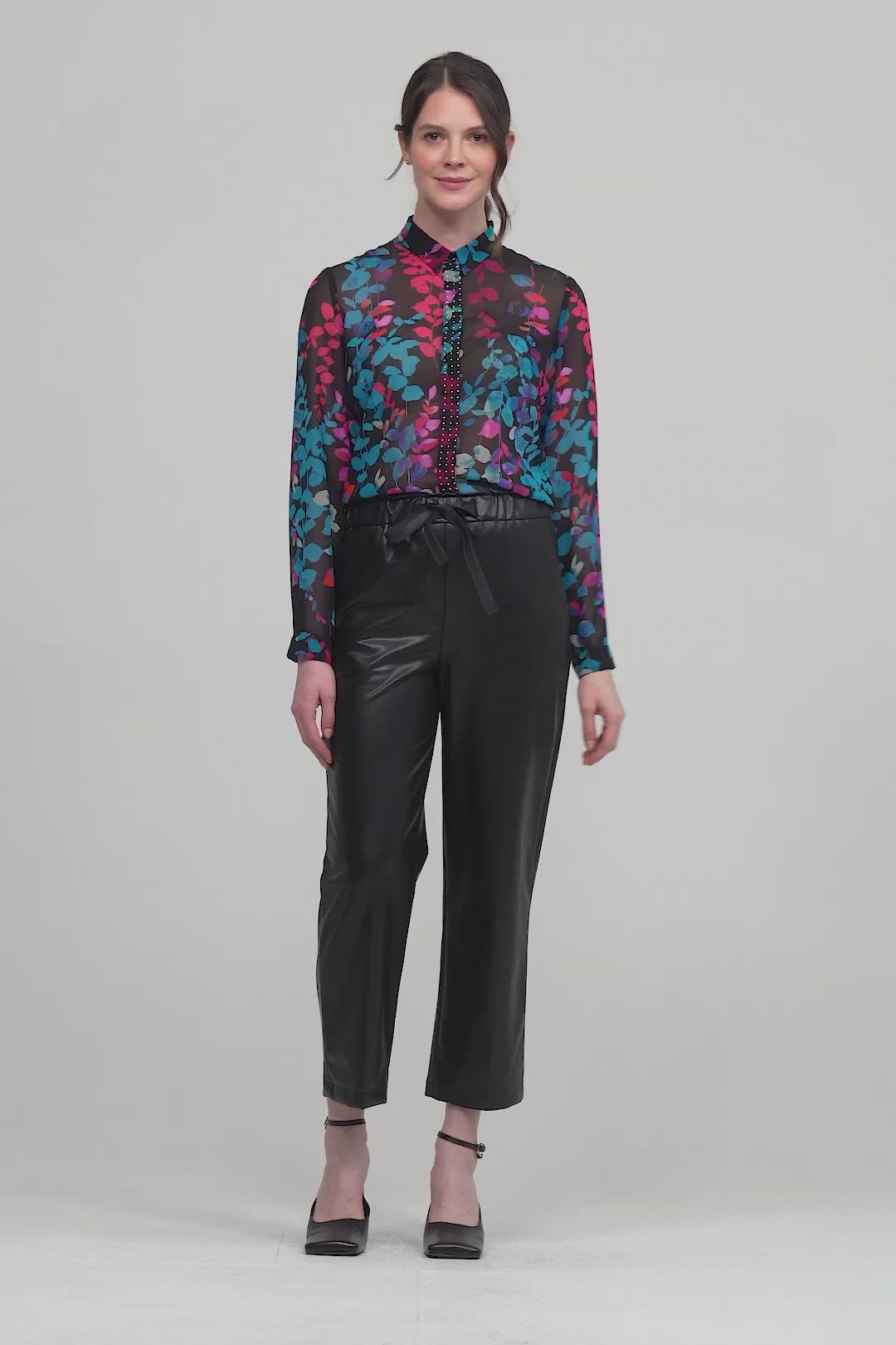 Joseph Ribkoff Style 213469 Color: Black/Multi Composition: 100% Polyester Description: No pockets; No zipper; Not lined; Button-Up; Relaxed; Long Sleeve; Floral