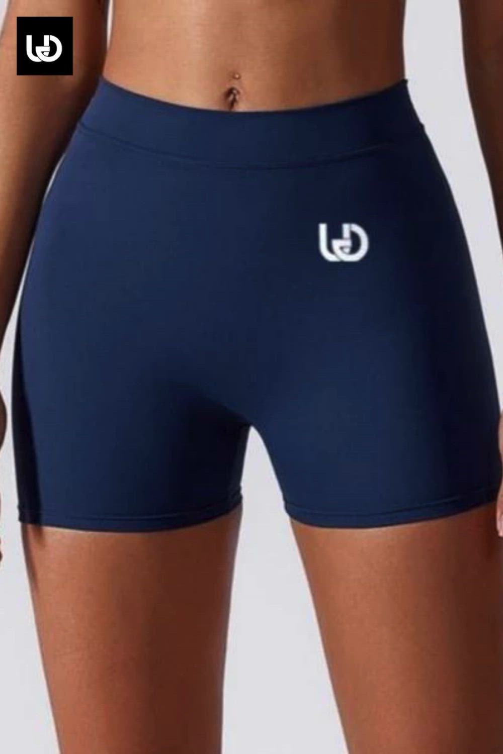 Emma | Short Extra Scrunch Navy Blue The model is 1.72 and wears a size M The Emma Short is a stylish and comfortable choice for your active lifestyle. Made from a blend of nylon and spandex, these shorts strike the perfect balance between flexibility and durability. The exact composition of the material is not specified, #emmascrunchie #shortscrunchnavyblue #bluefashion #chicstyle #fashionessentials #accessorizeincolor #navyblueelegance #trendyfashion #hairfashion #statementaccessory