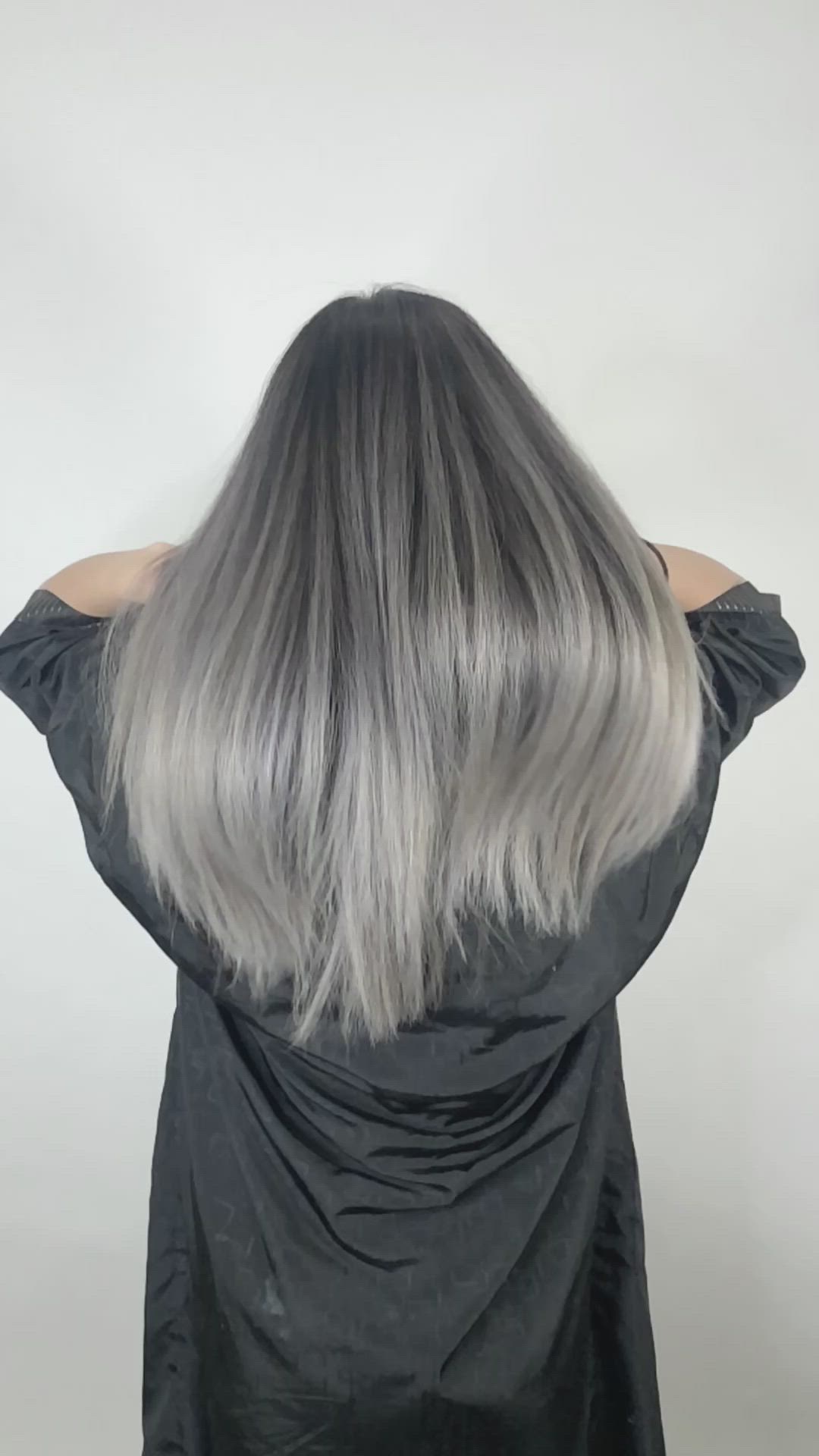 This contains an image of: Ash grey balayage ombré 