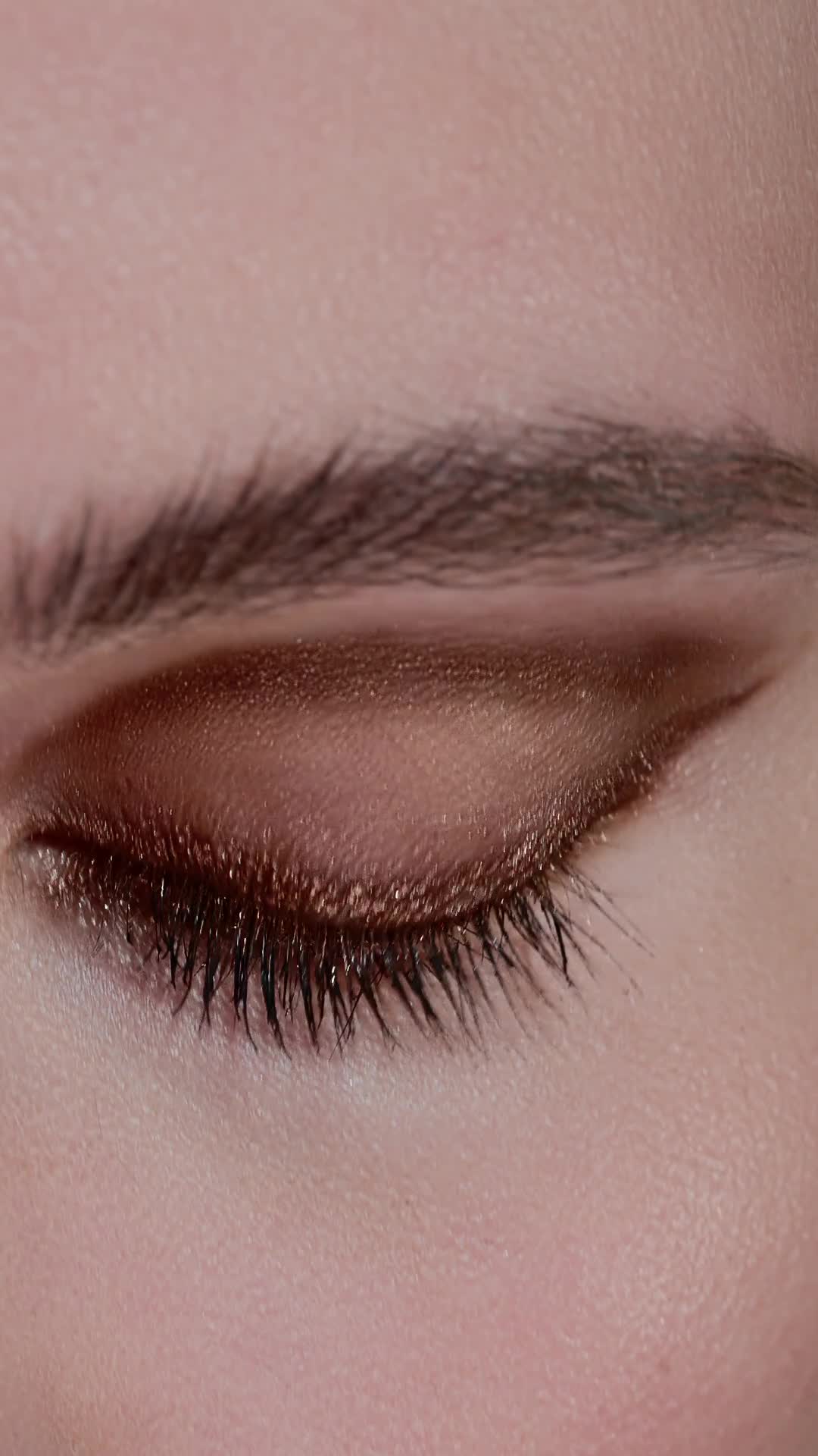 Best-selling and beloved. Cinnamon is a warm, shimmering brown that enhances every eye colour. Shop now.