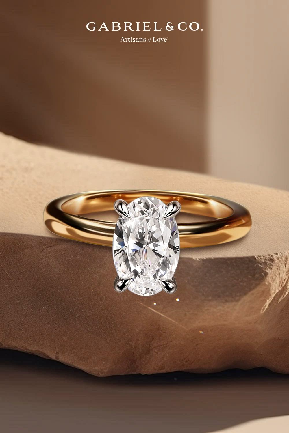 This contains: Grasey - 14K White-Yellow Gold Oval Diamond Engagement Ring ER16479O6M4JJJ