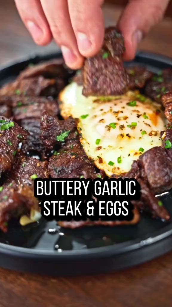 Start your healthy weight loss ✨ Check out the link in my bio!  Video credits to: @alfskitchen Start your day off right with a delicious and satisfying Carnivore Keto Steak and Eggs breakfast. This low-carb, high-fat meal is perfect for those on a keto or carnivore diet who are looking for a filling and tasty breakfast option. The dish consists of a juicy steak cooked to your liking, served with fried eggs and topped with butter or ghee. Customize the flavor with your favorite carnivore-friend