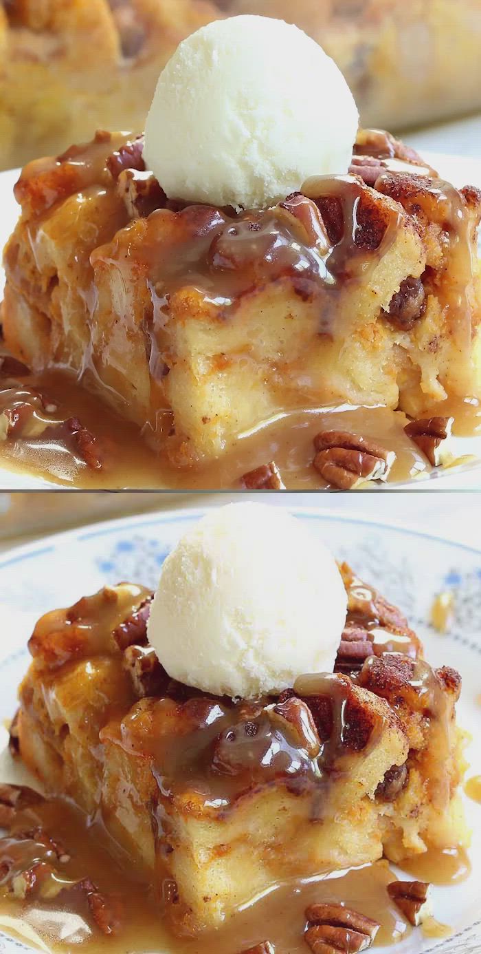 This may contain: two pictures of the same dessert with ice cream on top