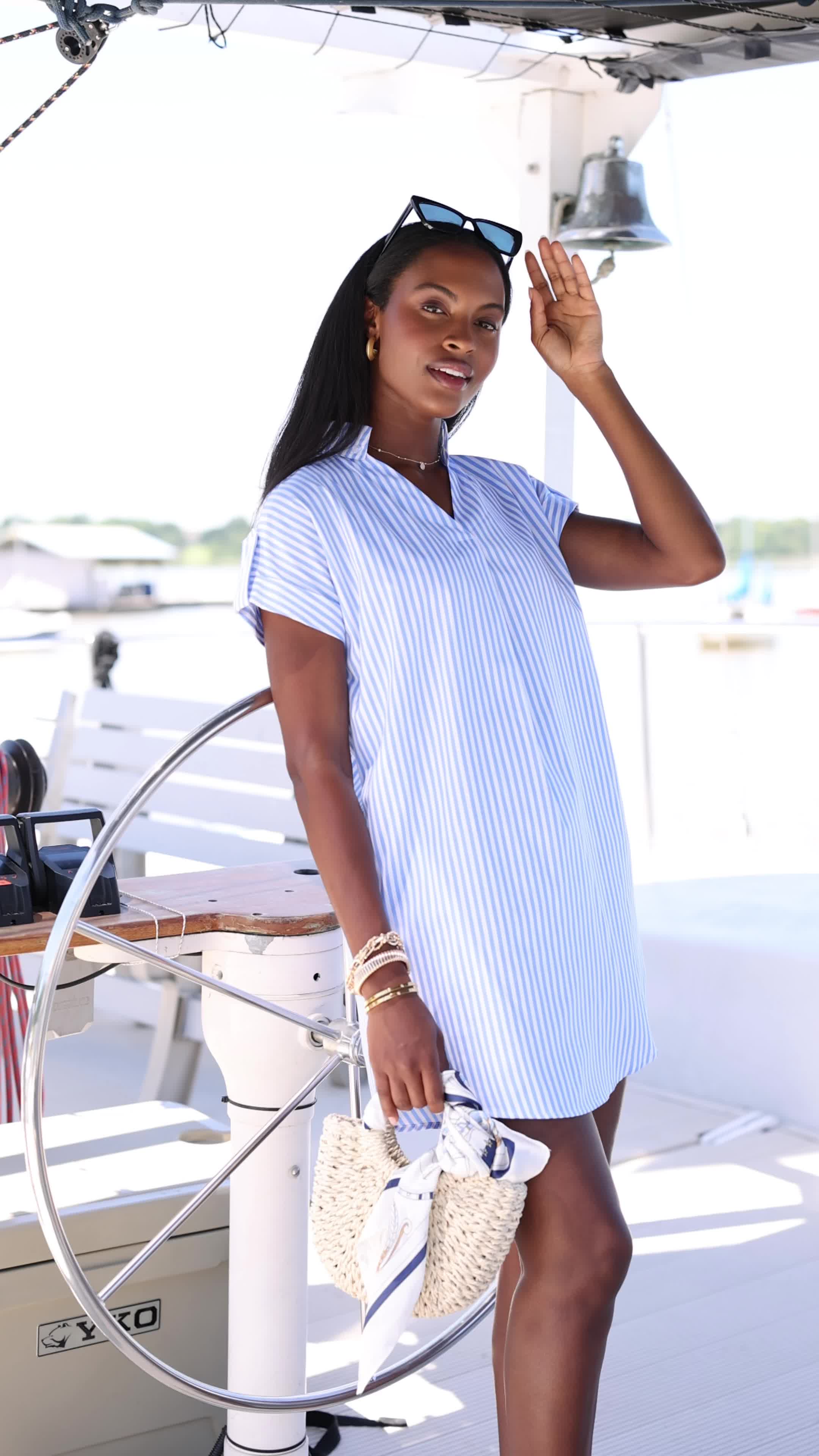 An instant classic! Our Avara Exclusive Marissa Dress in Blue, available in extended sizing, is bound to be your new go-to piece of the Summer.