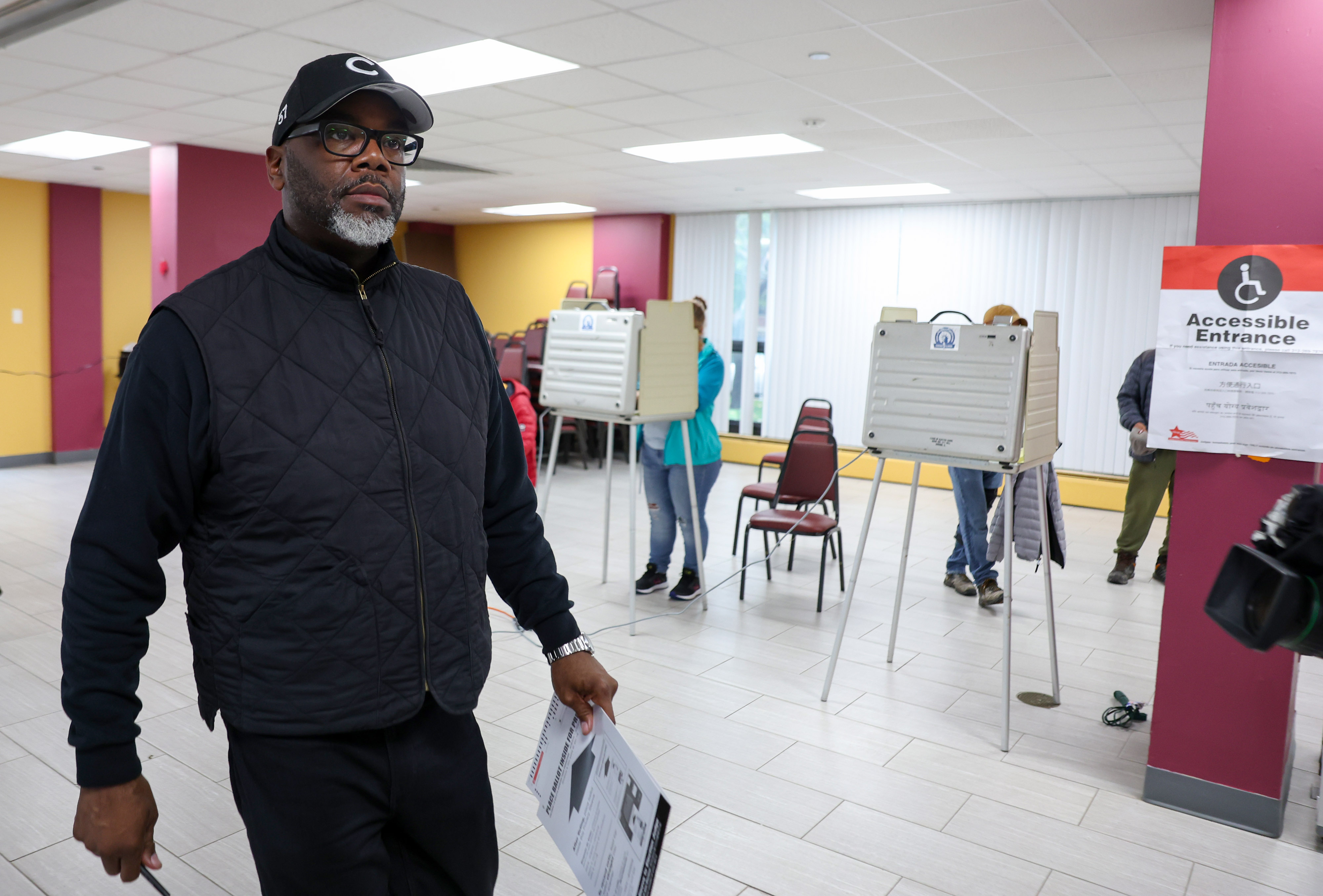 Chicago Mayor Brandon Johnson heads to the ballot box to cast his ballot in the 2024 general election at the Lorraine Hansberry Apartments on Nov. 5, 2024. (Stacey Wescott/Chicago Tribune)