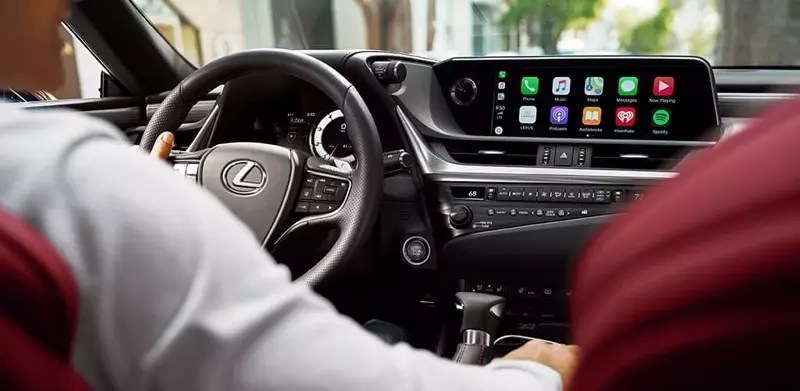 lexus-carplay