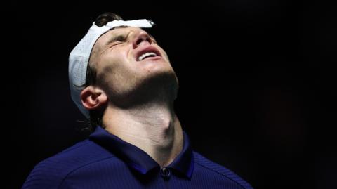 Jack Draper reacts during his Davis Cup defeat against Argentina