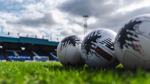 Fylde v Yeovil Town