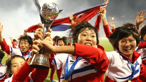 North Korea celebrate victory at the 2016 Under -20 Women's World Cup