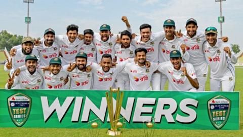 Bangladesh celebrate with the series trophy