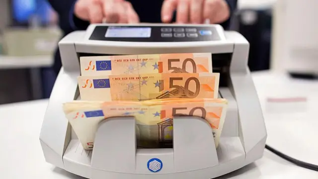 Euro notes are counted