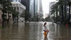 Rua de Miami alagada