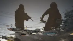 Policiais no Rio de Janeiro