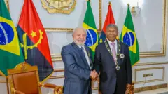 O presidente Luiz Inácio Lula da Silva durante encontro com o presidente angolano, João Lourenço, em Luanda, capital de Angola