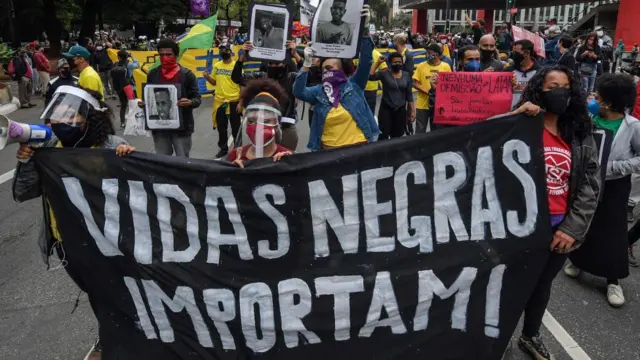 Protesta contra el racismo en Brasil.