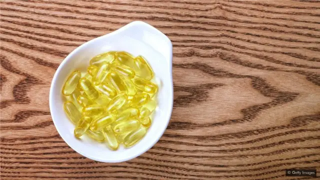 虽然你可以从鱼油补充剂中摄取omega3脂肪酸，但不如吃高油脂海洋鱼类之有效。