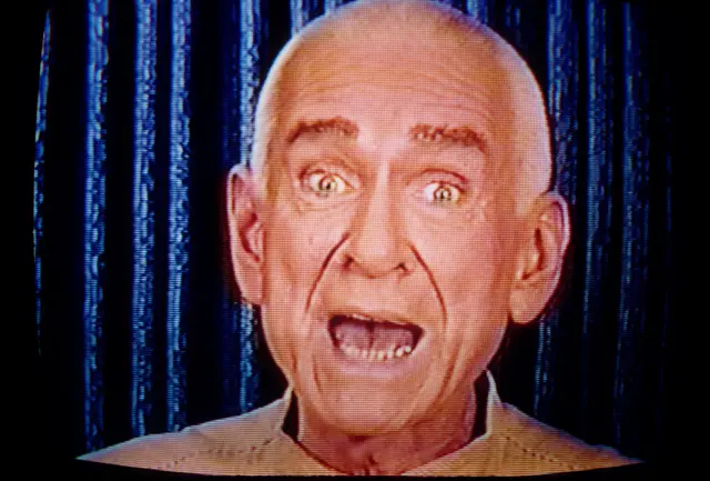 Marshall Applewhite em um vídeo de recrutamento de Heaven's Gate de 1996