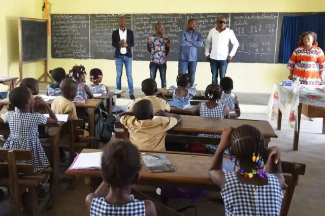 Escola da África