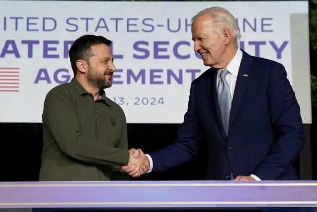 Zelensky e Biden