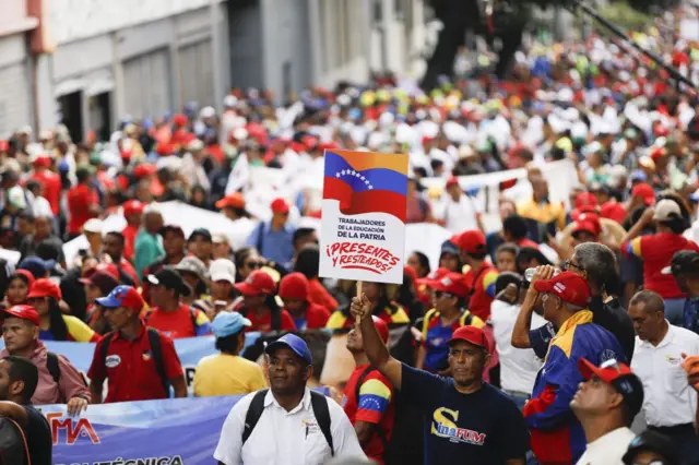 Manifestação contra as sanções americanas em Caracas, na Venezuela