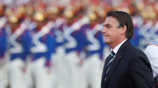 Presidente Jair Bolsonaro em cerimônia para marcar Dia do Exército, em 17 de abril